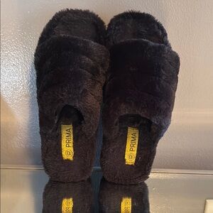 Prima Black Fuzzy Women's Slippers
